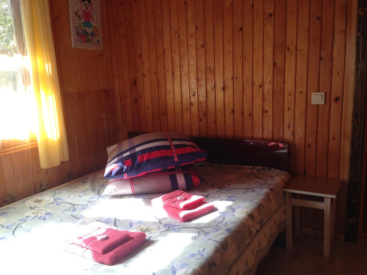 Kotiedzh U Mariny Villa Iaremcea Exterior foto
